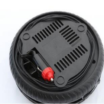 सिगरेट प्लग के साथ पोर्टेबल कार एयर कंप्रेसर inflator DC12v