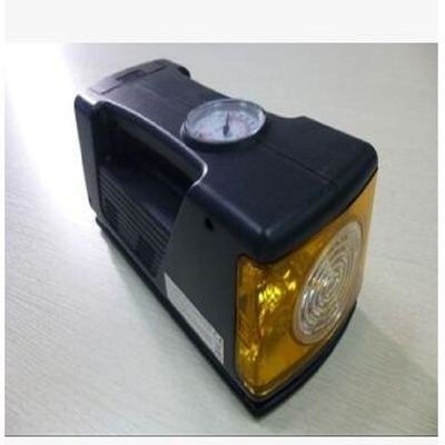तीन में एक कार पोर्टेबल एयर कंप्रेसर Dc12v 250psi दीपक के साथ काले रंग