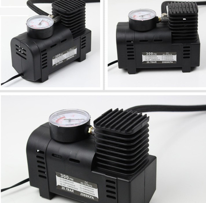 वजन 0.8 किलोग्राम पोर्टेबल कार एयर पंप DC 12V 250 Psi प्रेशर विथ वॉच