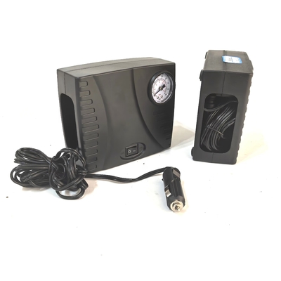डिजिटल गेज के साथ प्लास्टिक DC12v हाई पावर कार एयर कंप्रेसर